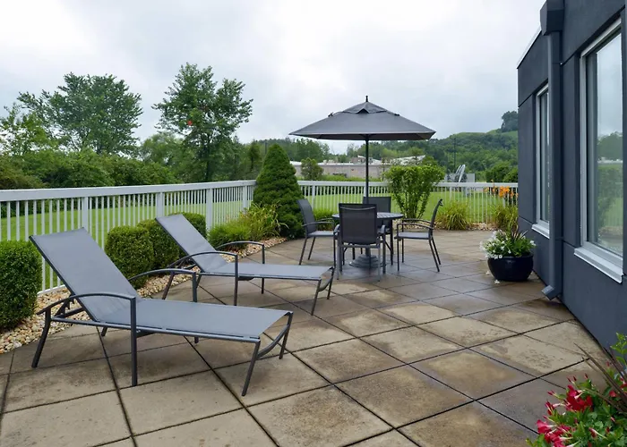 Fairfield Inn & Suites By Marriott Pittsburgh New Stanton