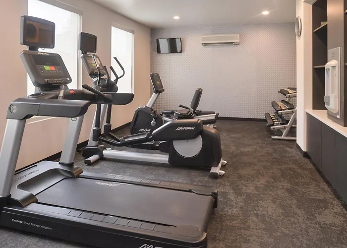 Fairfield Inn & Suites By Marriott Pittsburgh New Stanton