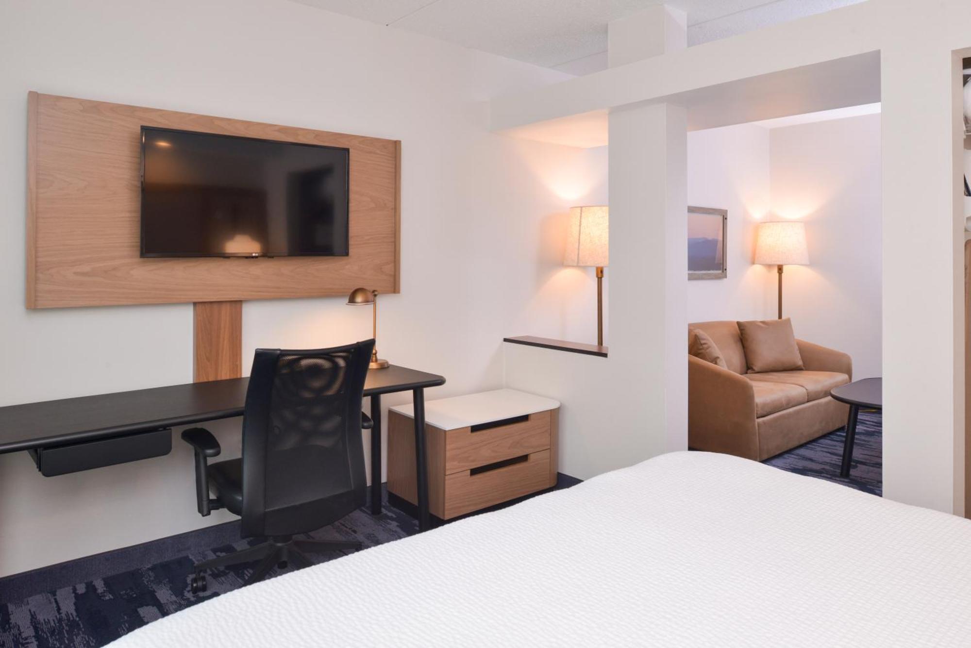 Hotel Fairfield & By Marriott Pittsburgh 3*