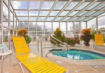 Fairfield & By Marriott Pittsburgh 3*