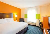 Fairfield & By Marriott Pittsburgh Hotel New Stanton